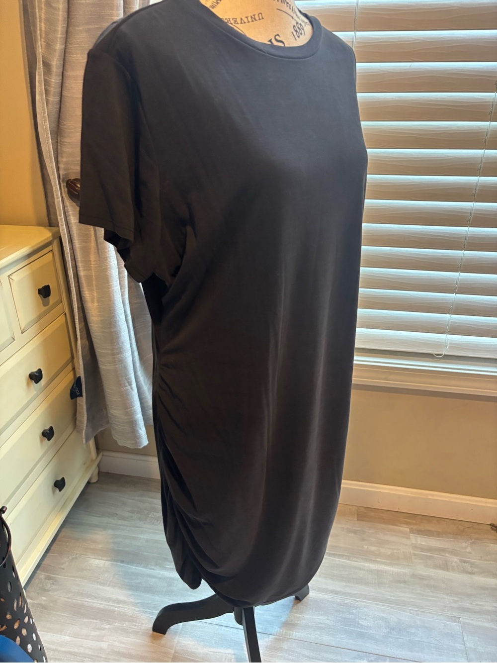 Express Black Midi T-Shirt Dress lined- slight rouching on sides